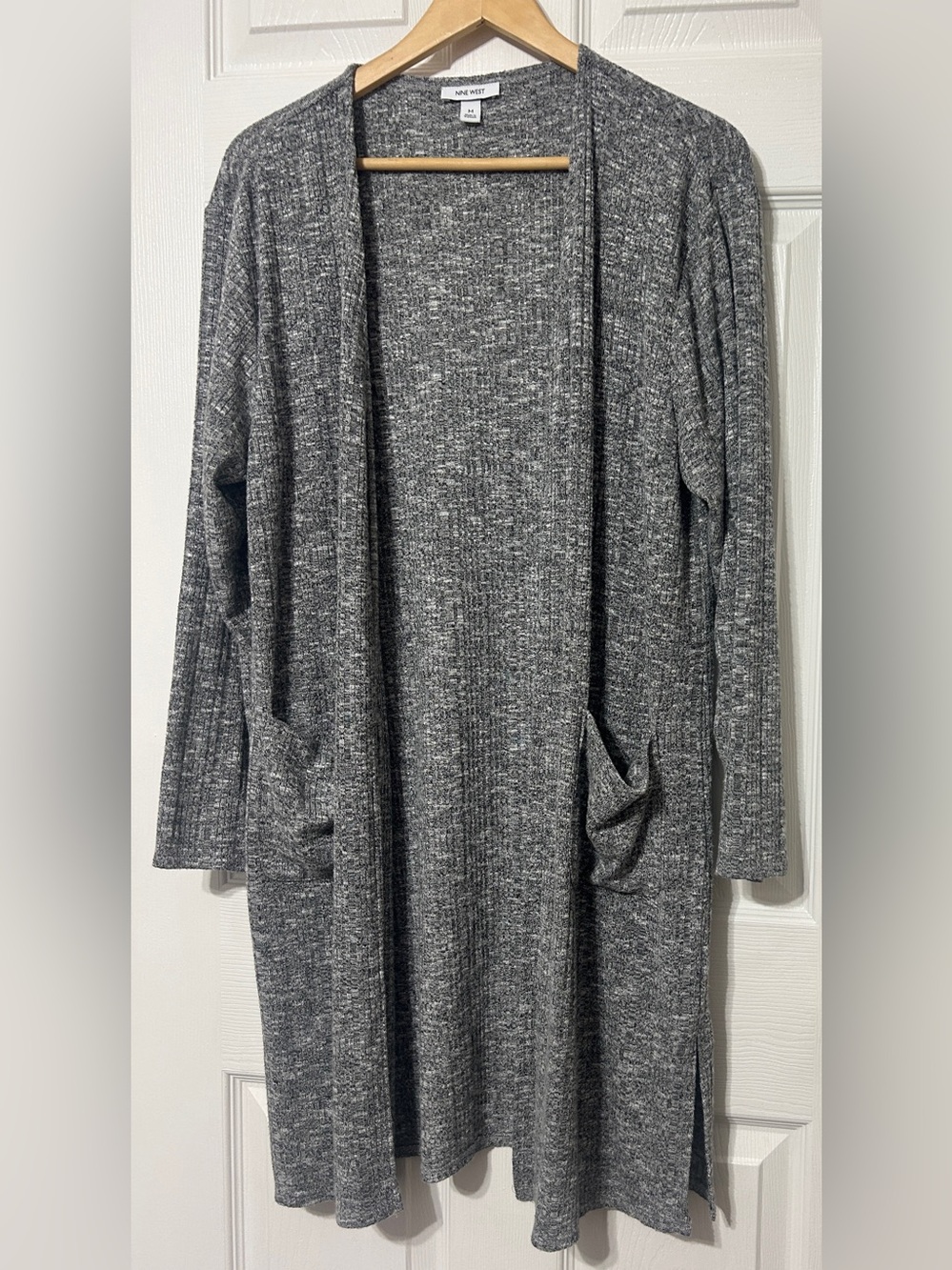 Nine West Women’s Sweater Cardigan Open Front Charcoal Pockets Size M